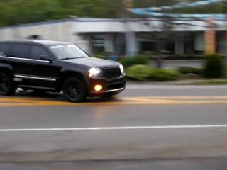 jeep cherokee srt-8